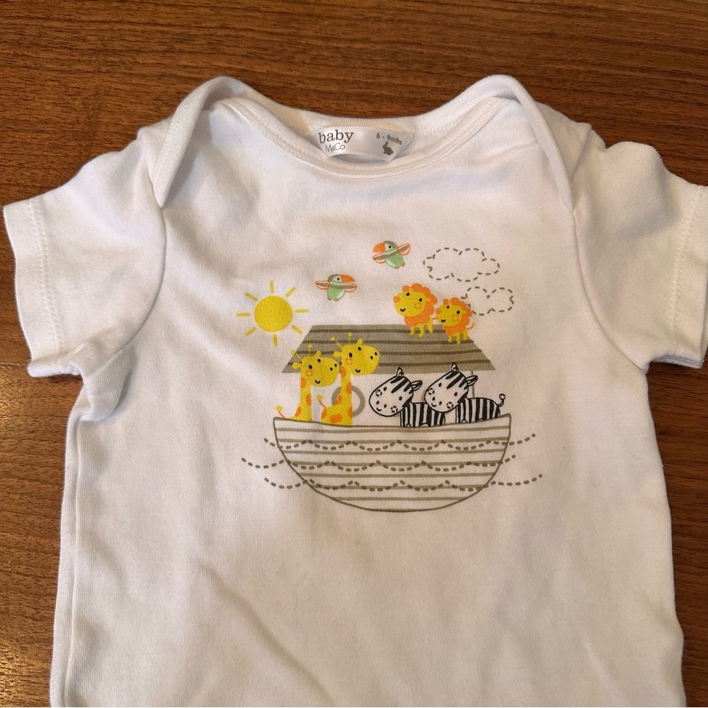6 pcs Baby M&Co Mix and Match Set. Size 6-9 Months. - Picture 8 of 17